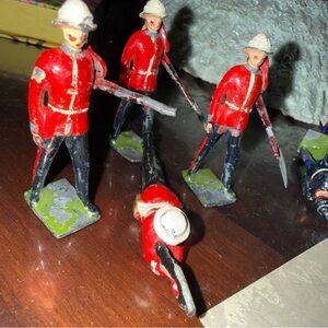 Unique Vintage Red and White Toy Soldiers
